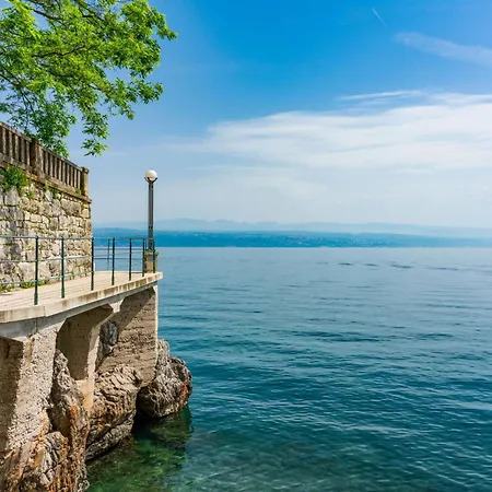 Ema-2 By Interhome Apartamento *