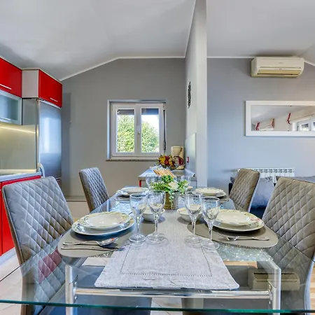 Apartamento Ema-2 By Interhome Lovran